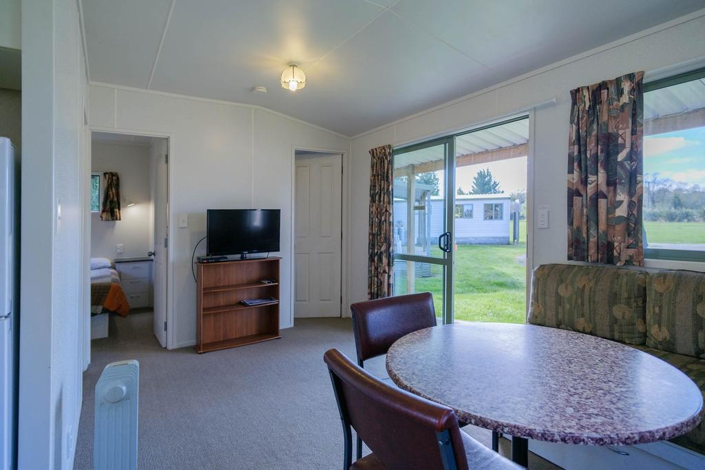 Grumpy'S Kiwi Holiday Park Geraldine Exterior foto