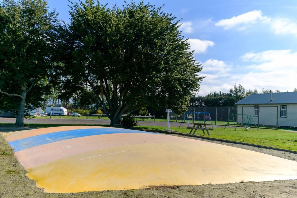 Grumpy'S Kiwi Holiday Park Geraldine Exterior foto